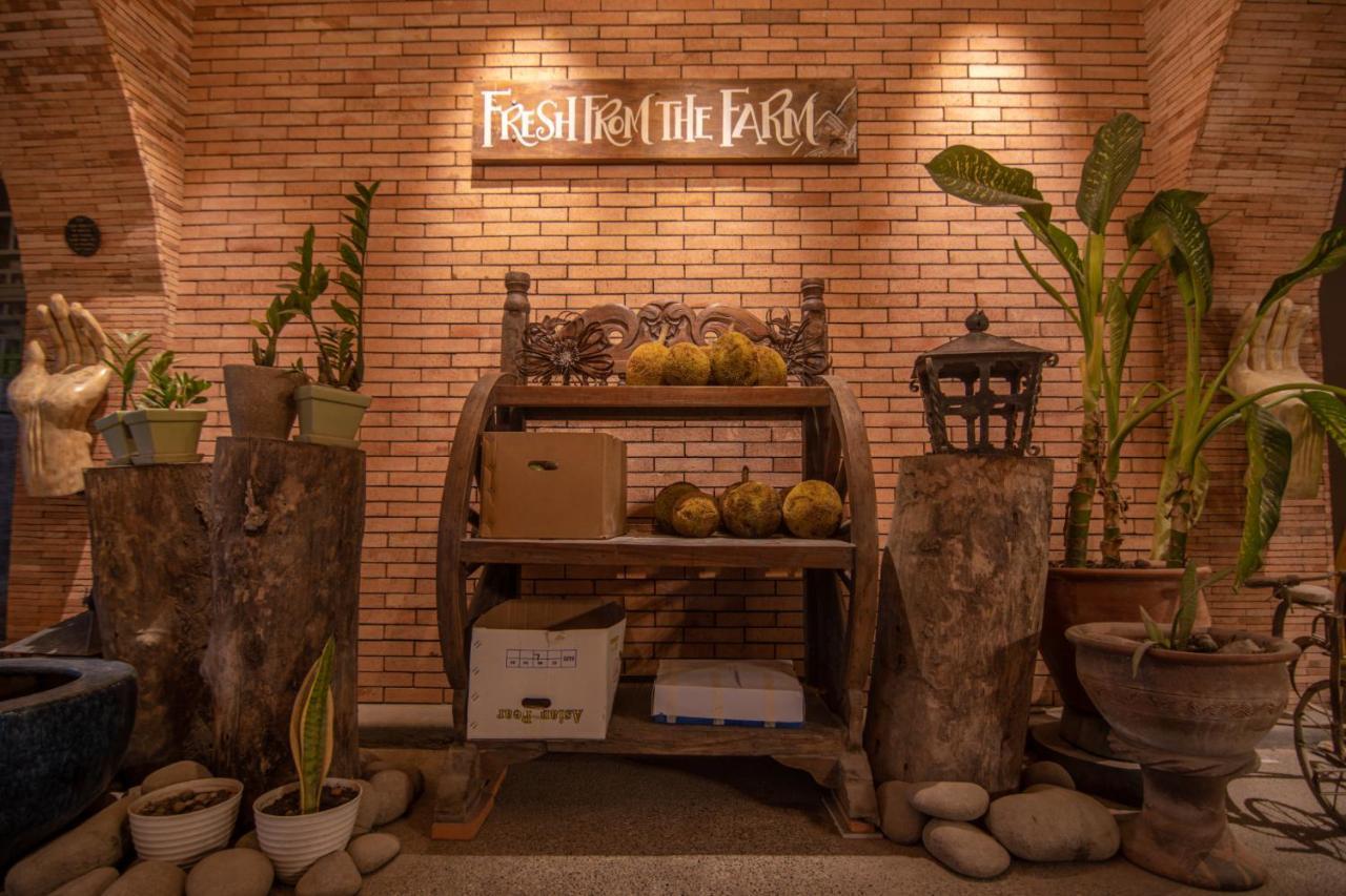 Gwandalan House Hotell Dipolog Exteriör bild